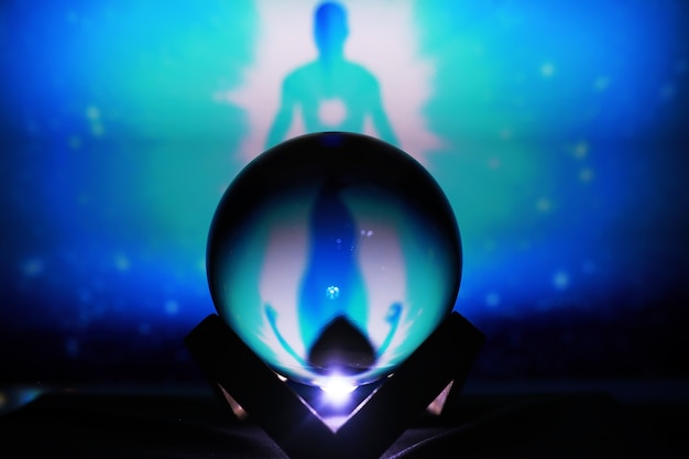 Aura człowieka wpływa na zdrowie i relacje